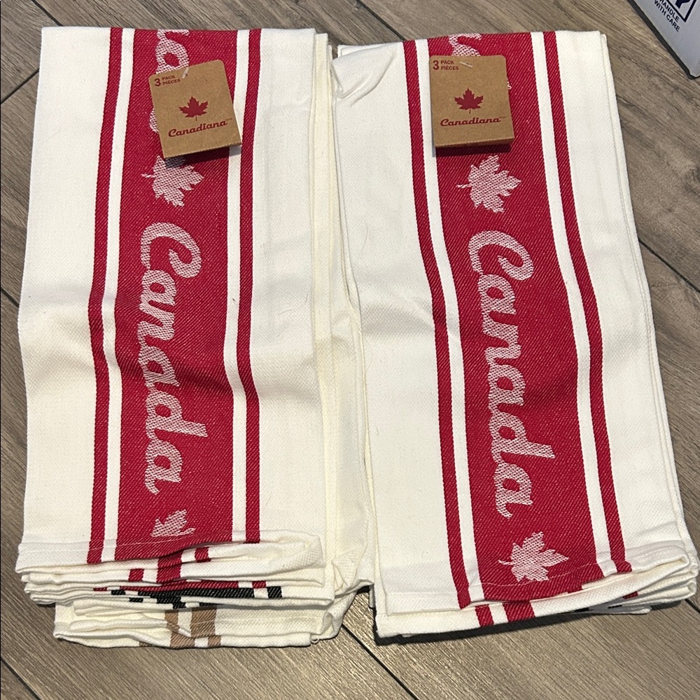 NEW 🆕 lot of 6 Canada Kitchen Towels - Picture 1 of 3
